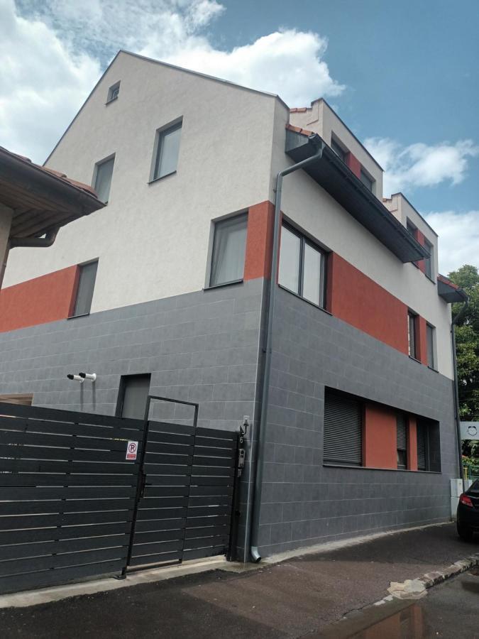 Sabina Apartaments Sfantu Gheorghe  Luaran gambar